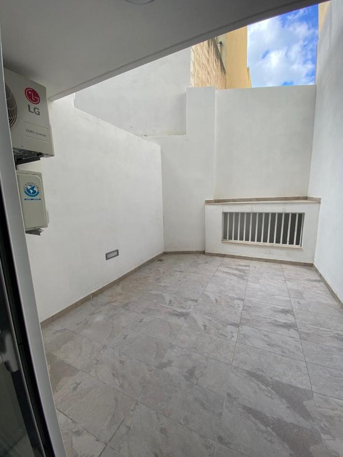 Gzira Two-Bedroom Apartment Экстерьер фото